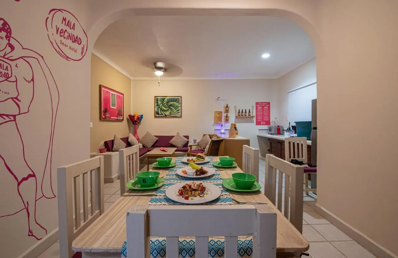 Beer Hostel by Mala Vecindad Playa del Carmen 0*,