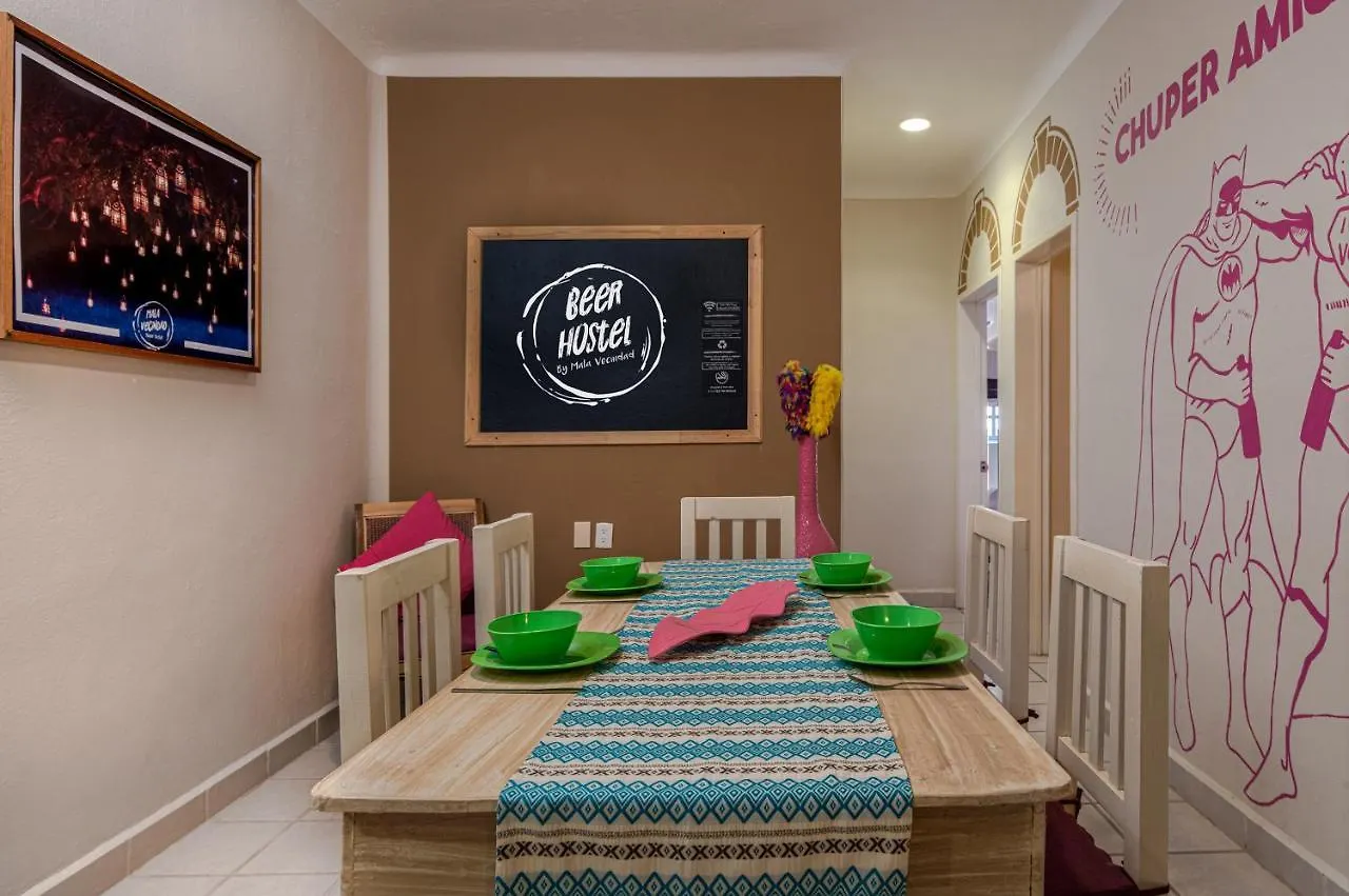 Pensión Beer Hostel by Mala Vecindad Playa del Carmen